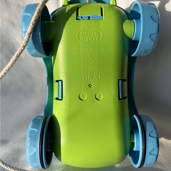 Green Toys Dune Buggy Pull Toy, Blue - Picture 2 of 2
